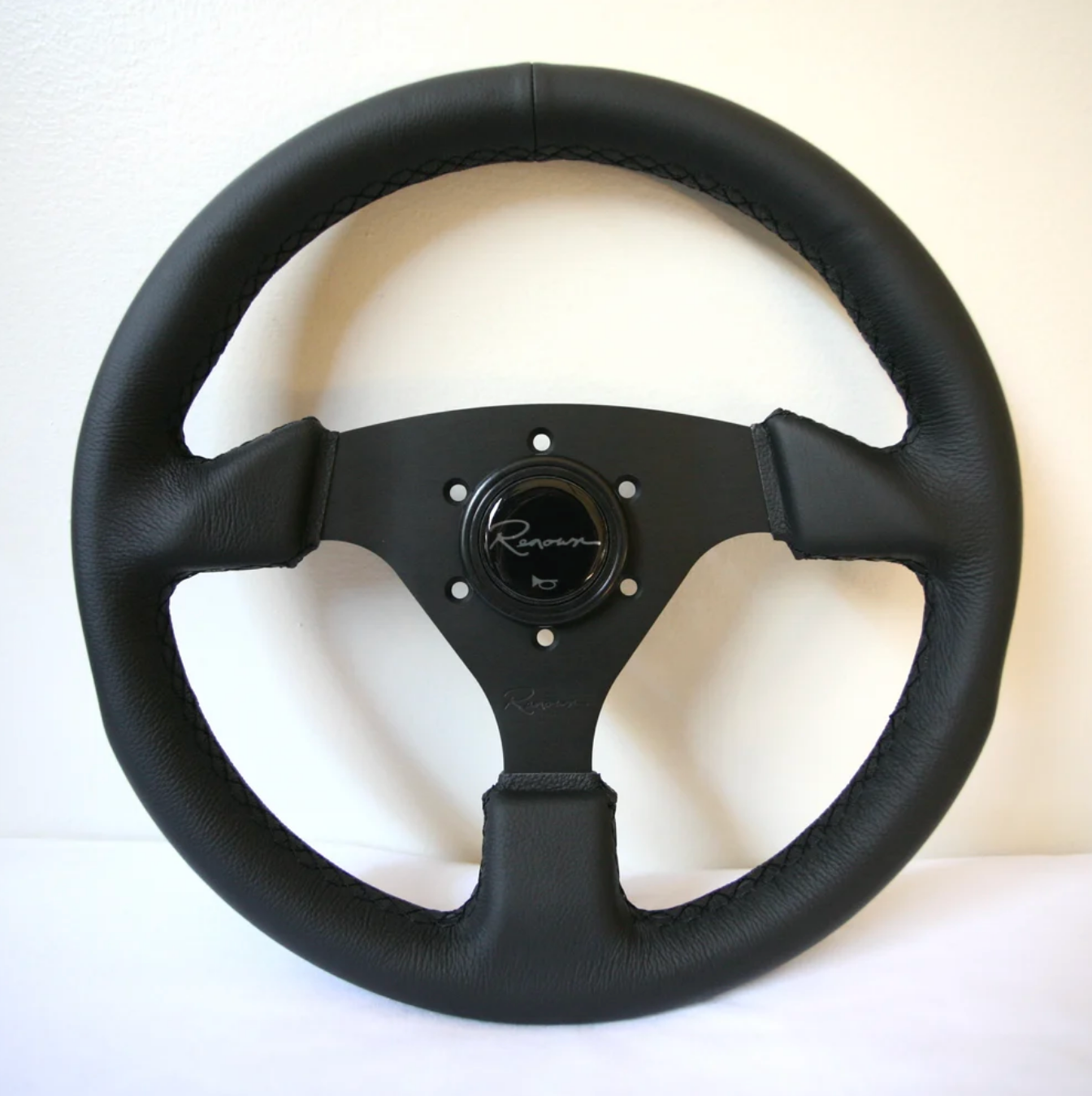 Renown Clubsport Dark Steering Wheel