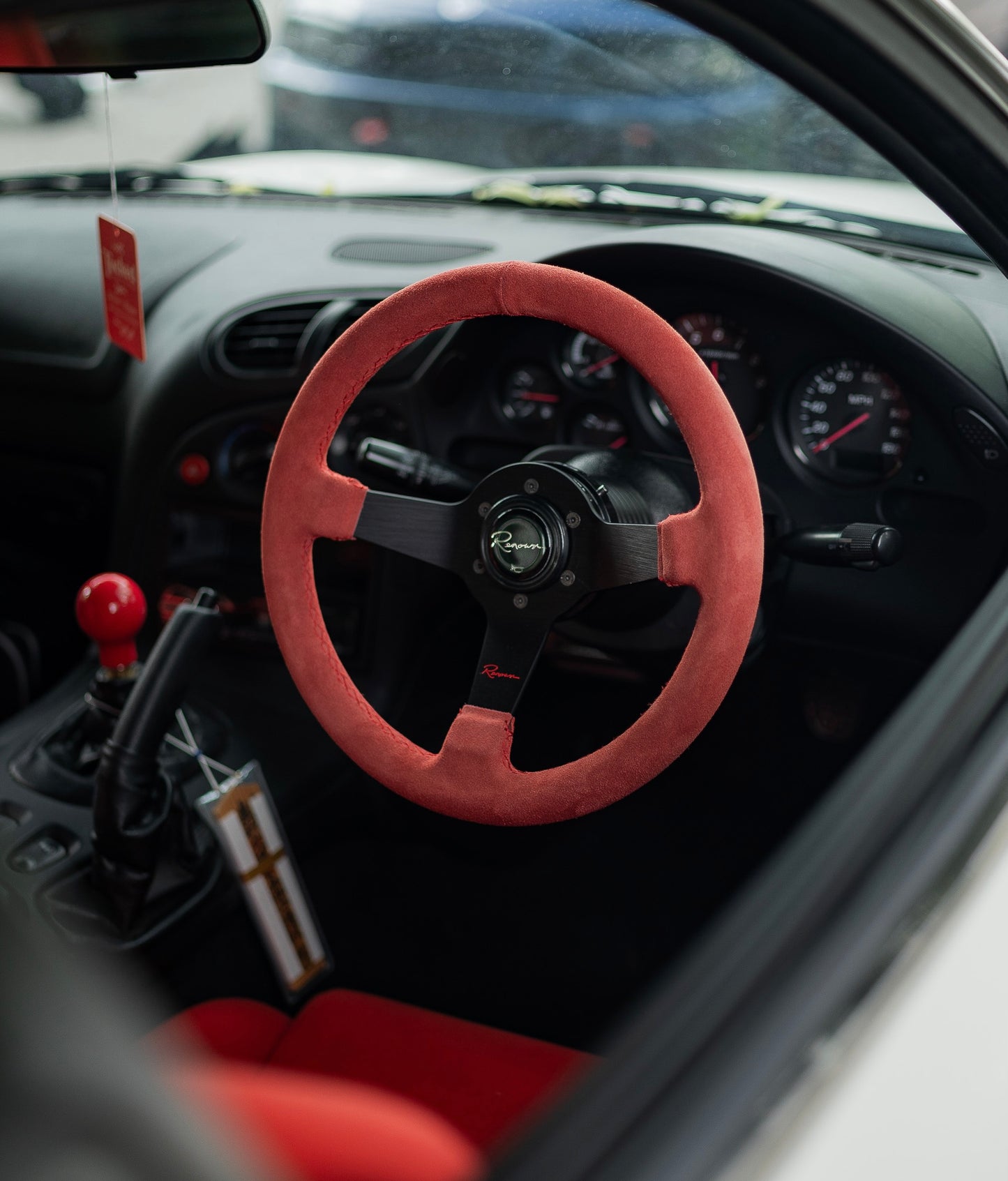 LIMITED Renown Time Trial ELMO 1/5 Red Suede Steering Wheel