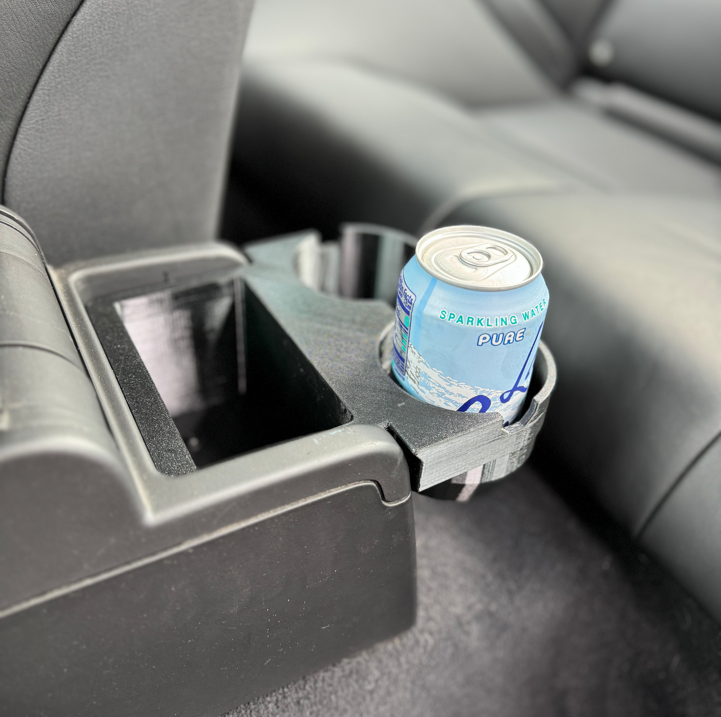 E46 Dual Rear Cupholder